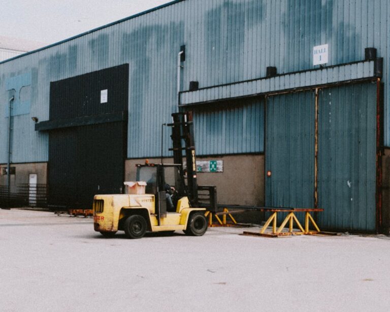Read more about the article Forklift Kiralama: İşiniz İçin Doğru Seçim